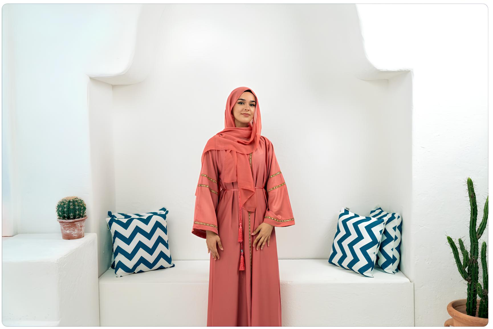 عباية أنيقة